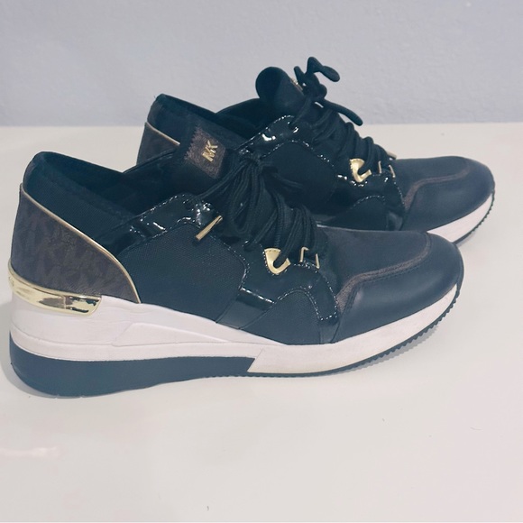 Michael Kors women’s tennis shoes black and brown - Picture 1 of 5